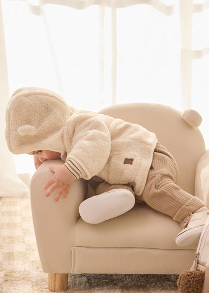 Pantalón de chándal con rodilleras reforzadas para niño – LUKA MODA  INFANTIL & MUEBLES