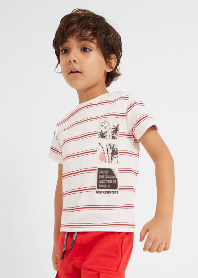 Camiseta con motivos bordados de algodón sostenible para niño